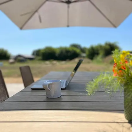 Elegant Minimalism In Near Vejle Fjord * Børkop