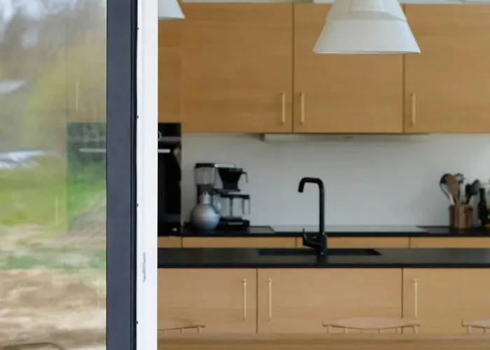 Feriehus Elegant Minimalism In Near Vejle Fjord *