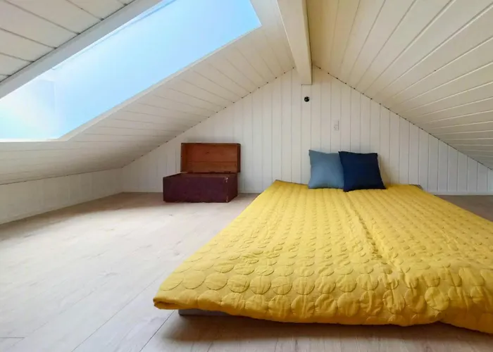 Elegant Minimalism In Near Vejle Fjord Feriehus