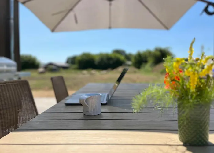 Elegant Minimalism In Near Vejle Fjord * Børkop